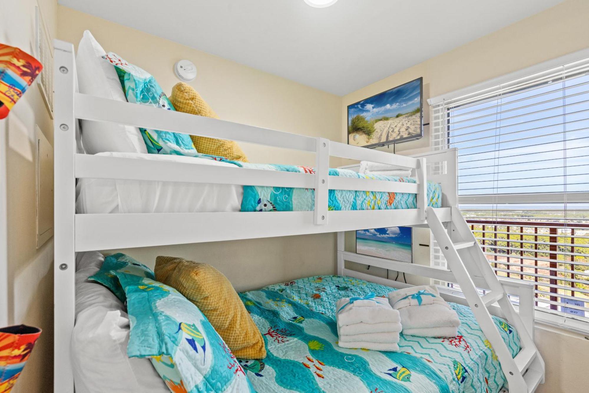 Penthouse With Beautiful Beach Views! 1 Bedroom, 2 Bathroom Penthouse! Panama City Beach Esterno foto
